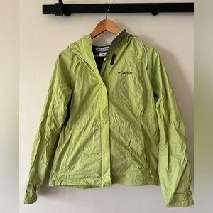 Columbia Rain Jacket - Medium, Green